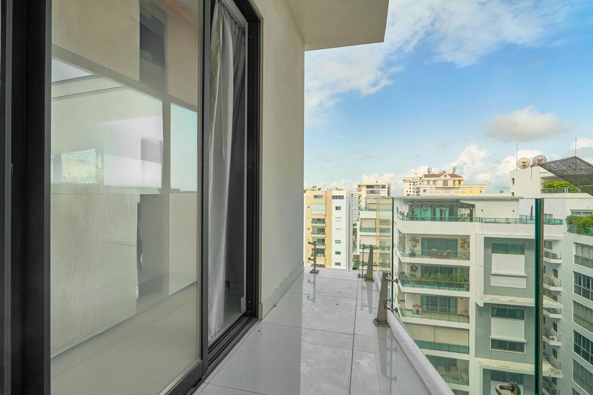 Monaco Residences Piantini Санто-Доминго Экстерьер фото